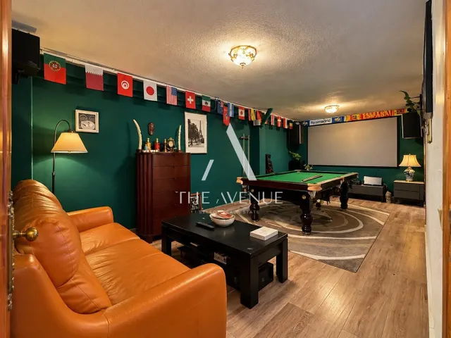 ESPECTACULAR CHALET EN MONTEPRINCIPE — 50