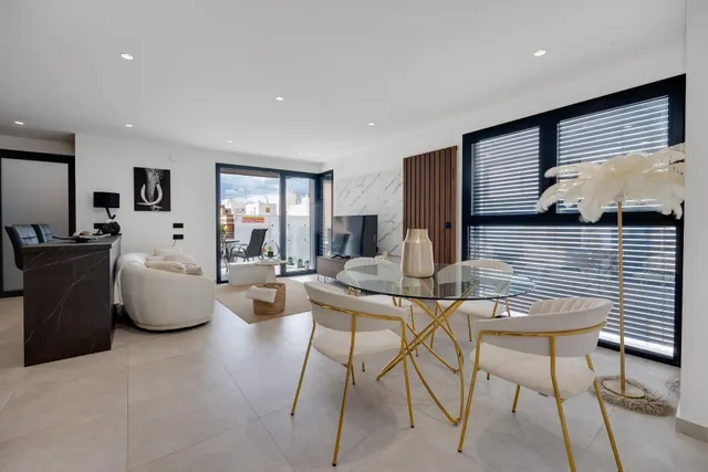 Impresionante apartamento de 3 dormitorios en el corazón de la ciudad — 12