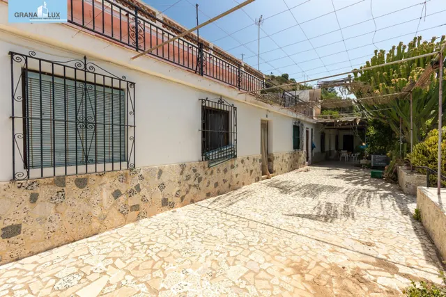 TERRENO URBANO EN LA HERRADURA — 12