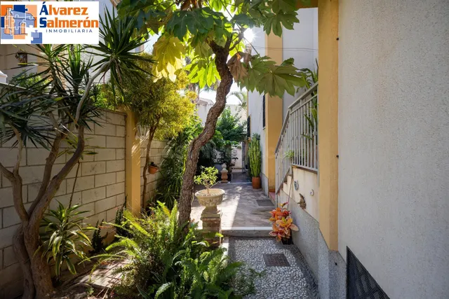 ESPECTACULAR VIVIENDA PAREADA CON JARDÍN, TERRAZA 360º Y GAR - foto 5