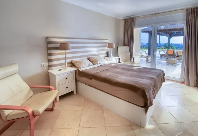 Chalet 4 habitaciones 440m² en venta - Costa Del Sol — 15