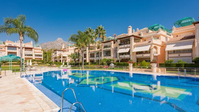 Ático Dúplex 3 habitaciones 314m² en venta - Marbella - foto 2