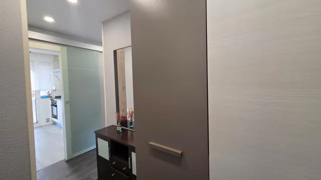 2 habitaciones y garaje cerrado, para entrar a vivir — 26
