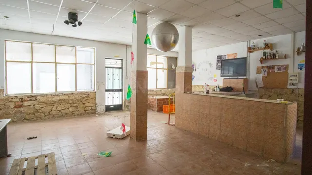 Casa independiente en zona Gran Avenida de Elda. — 3