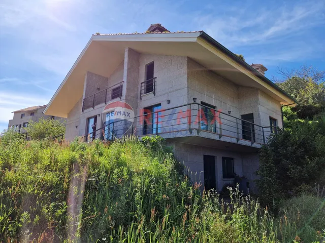 Casa / Chalet independiente en venta en Camino da Pandiña, M