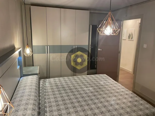 LT/ Precioso piso en alquiler de TRES dormitorios en zona Tr