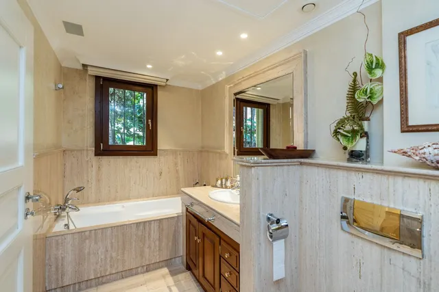 Chalet 7 habitaciones 985m² en venta - Marbella — 31