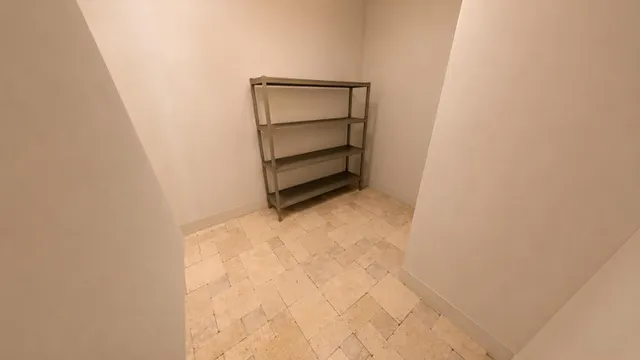 Casa única de 253 m2 con garaje doble, oficina, salón social y +100 m2 de terrazas — 12