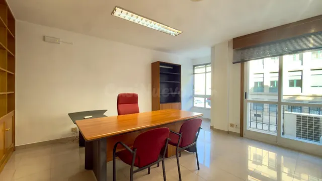 Oficina en Alquiler - Centro de Orense 495€ comunidad inclui - foto 4