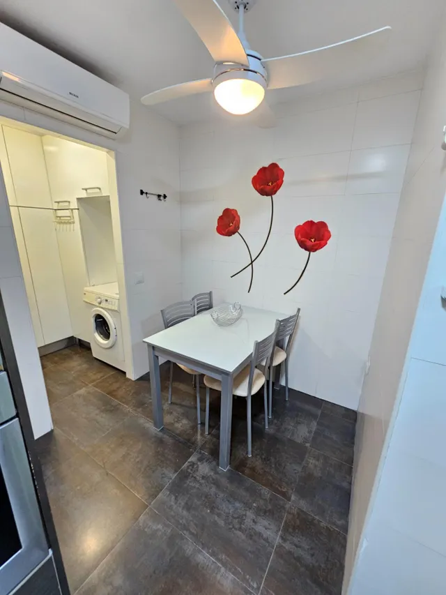 EN ALQUILER FABULOSO PISO-ATICO DE 3 DORMITORIOS + 2 BAÑOS,EN ALMERIA CAPITAL, ZONA AVDA.MEDITERRANEO Y CARREFOUR — 21