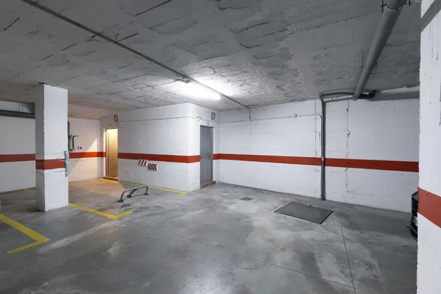 PISO LUMINOSO CON ORIENTACIÓN SUR, PARKING Y TRASTERO — 27