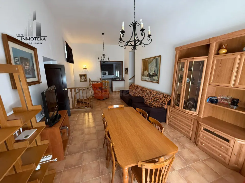 REF: C136 GRUPO INMOTEKA INMOBILIARIA VENDE PISO REFORMADO EN MAHORA (ALBACETE)