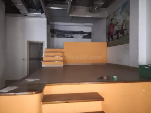 Local comercial en Gran Vía - Zona Escolar - foto 4