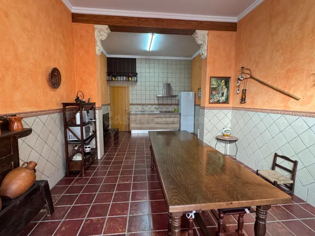 ALG174 - LOCAL COMERCIAL EN CALLE SANTA TERESA DE ALGEMESI