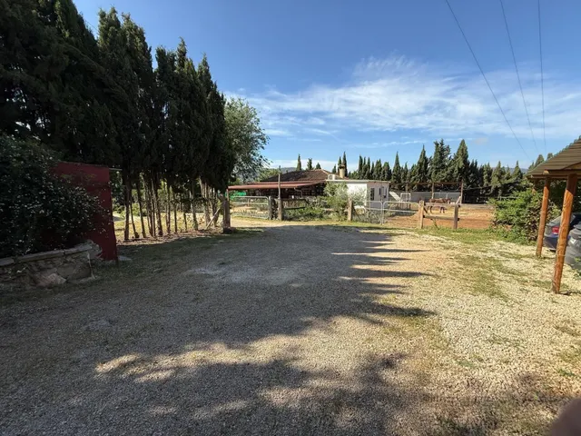 Espectacular Chalet con Piscina y Gran Parcela en Casería Ro - foto 5