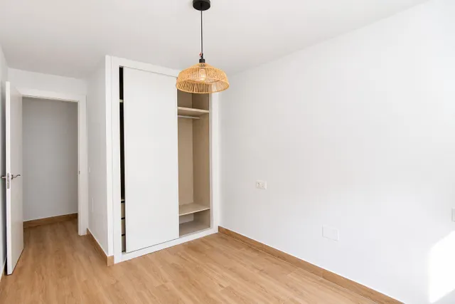 CASA EN ALQUILER CON DOS PLANTAS, 3 habitaciones Y AMPLIA TERRAZA — 12