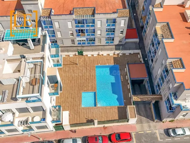 Apartamento 1 habitación 47m² en venta - Estacion de autobuses — 18