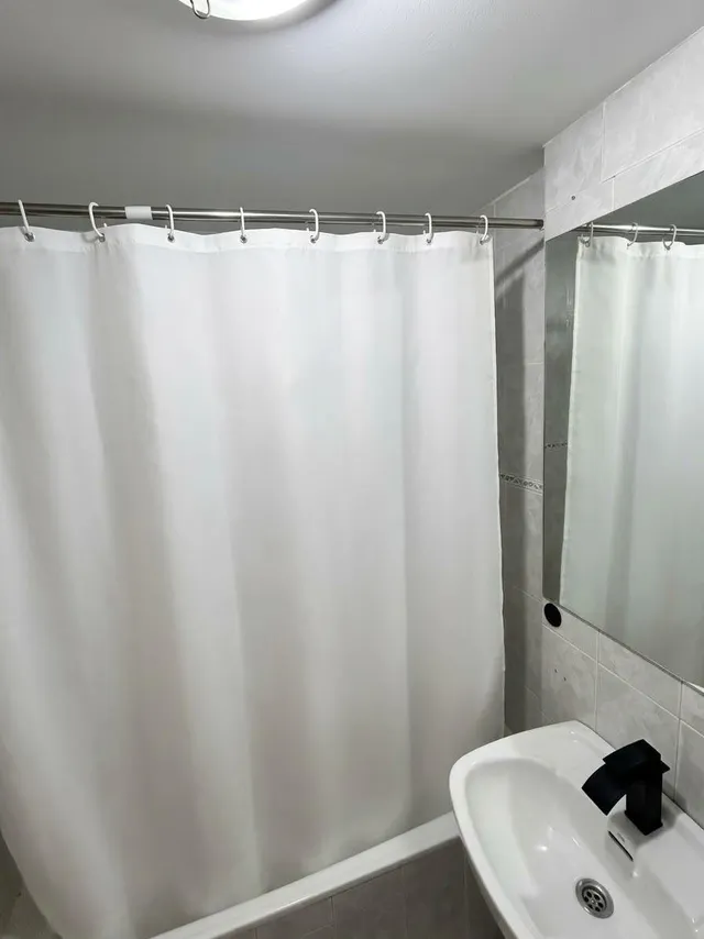 Vivienda de dos dormitorios en alquiler en Torrecaballeros. — 17