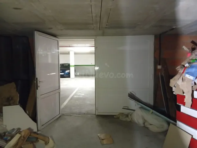¡Plaza de garaje y trastero en Xove! - foto 2