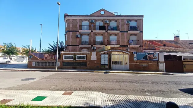 SPA EN TORRE HORADADA — 2