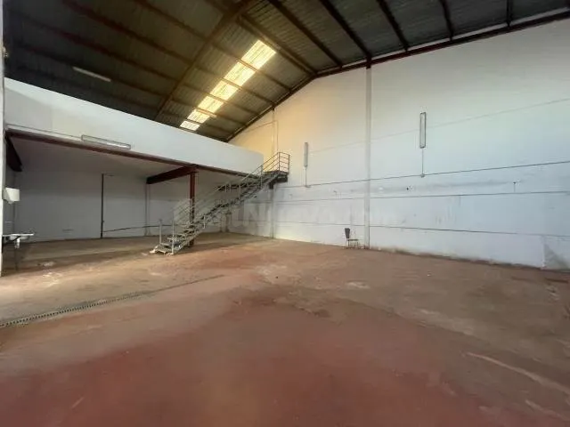 Nave industrial en alquiler - Poligono boch — 2