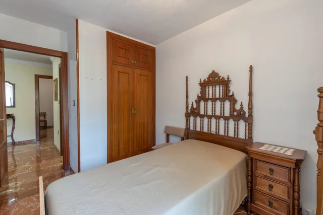Piso con piscina en urb. las brisas, la chana — 24