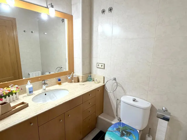 FANTÁSTICA CASA CON JARDÍN Y PISCINA!!! — 22