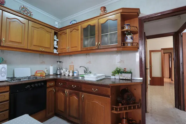 Piso en venta junto a calle Ángel Bruna de 110 m2, 3 dormitorios, baño y aseo, balcon y terraza acristalada — 33