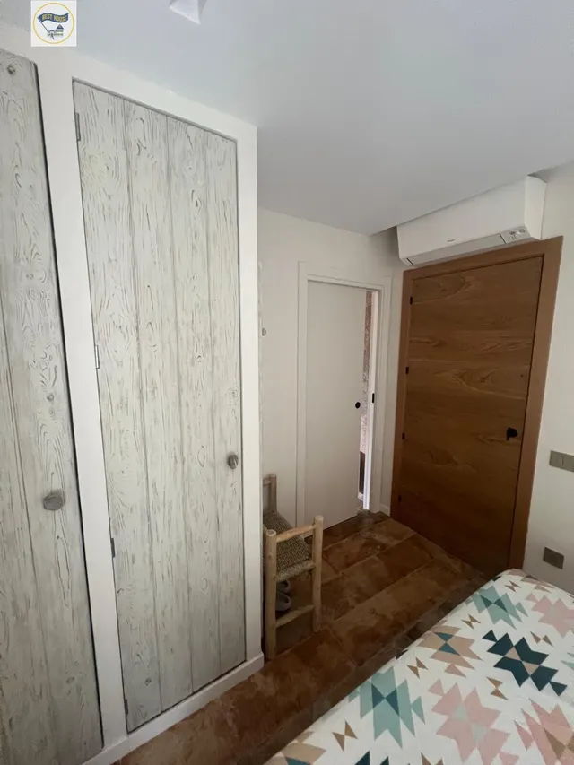 CHALET EN VENTA CAMÍ DEL TRAVES. — 24