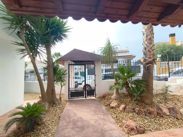 CHALET DELUXE EN LA ALCAYNA — 22
