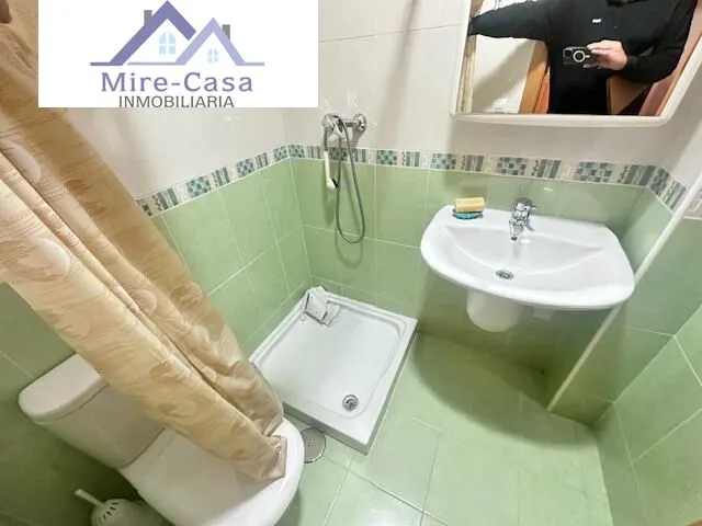 SE VENDE PISO NUEVO EN PLAZA MADRID — 5
