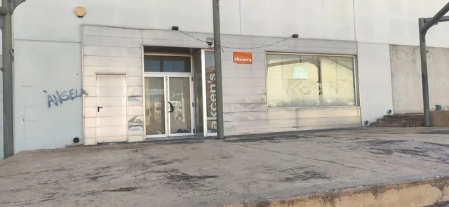 Bar Retaurante en venta en el Polígono de Tosses 21 — 18