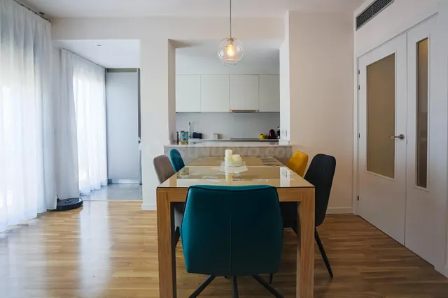 Espectacular Ático de 4 habitaciones con Gran Terraza, Garaj - foto 3