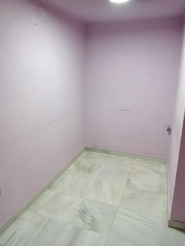 Se alquila magnifico local comercial zona Garcia de Sola — 19