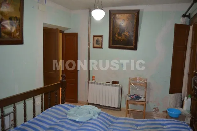 CASA DE PUEBLO  EN VENTA DE 364M2 EN EL VILOSELL — 37