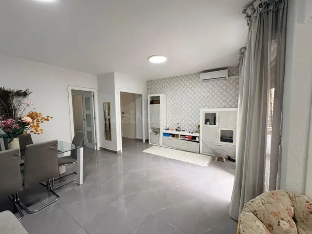 Piso céntrico en Almoradí - foto 4