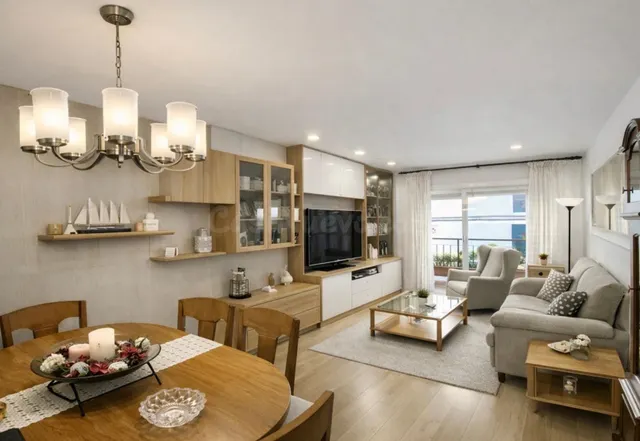 Espacioso piso familiar de 4 habitaciones , en el centro de  - foto 2