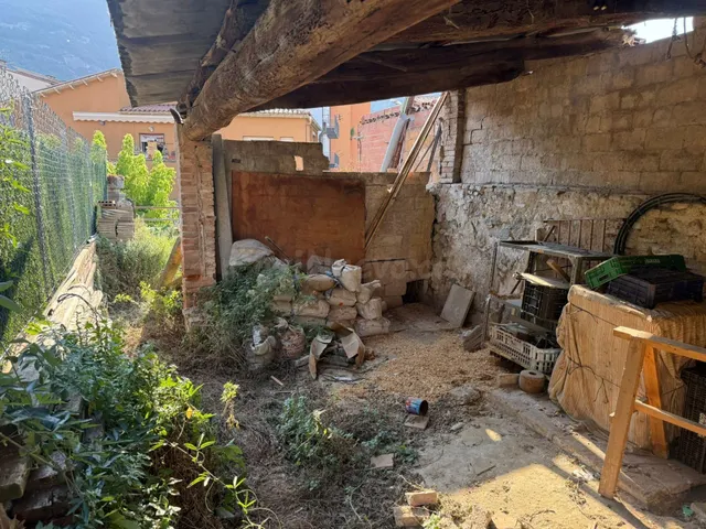 CASA EN EL CENTRO DE CENTELLES - foto 4