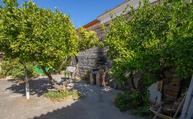 CASA EN VENTA EN PADUL — 34