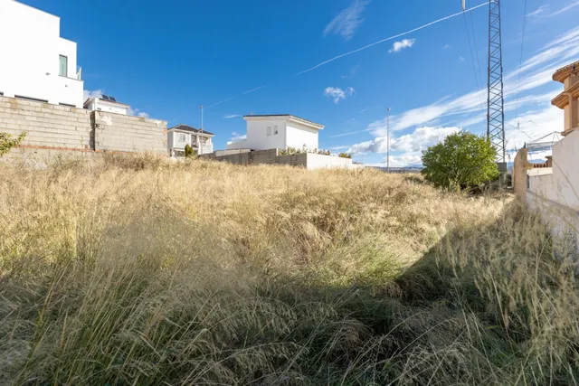 TERRENO A LA VENTA EN PELIGROS — 8