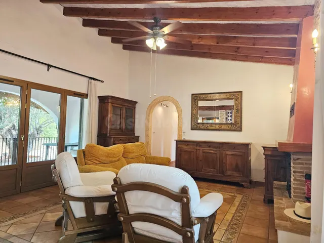 Alquiler anual  Chalet en zona Santa Lucía, con amplia parcela y todas las comodidades — 5