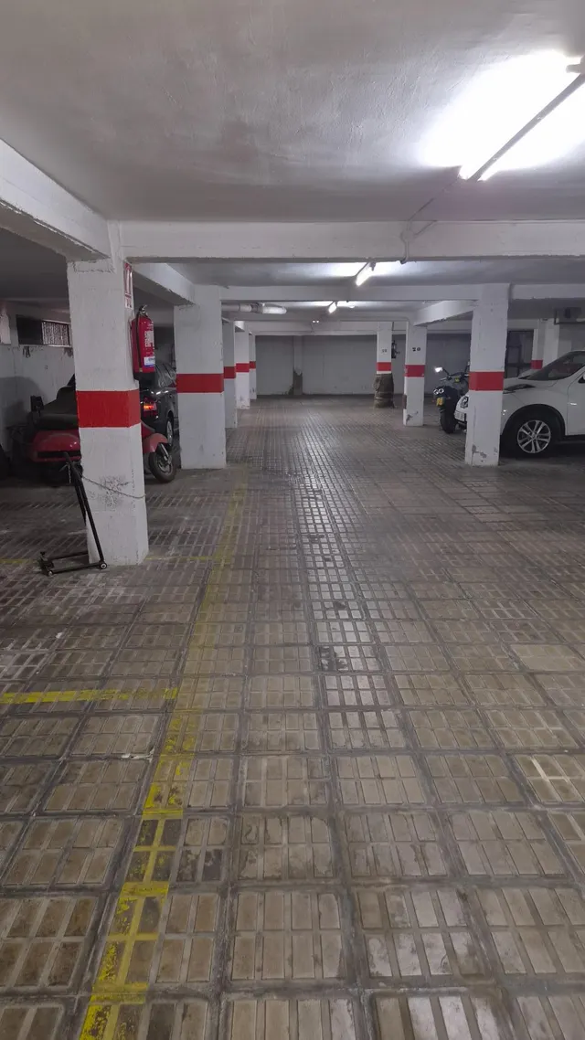 Oportunidad de Inversión en Parking en Córdoba - Levante — 9