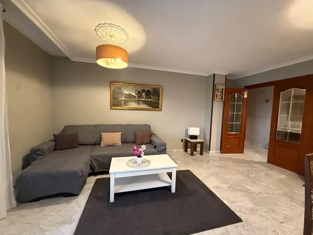 Piso de 4 dormitorios en una de las mejores zonas de Alicante — 6