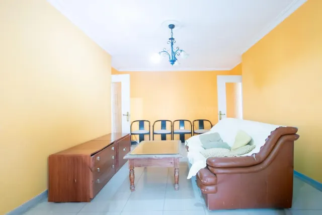 Magnífico piso junto Manuel Siurot con gran patio!! — 4