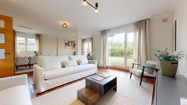 CHALET BIFAMILIAR A ESTRENAR EN VILLASANA DE MENA