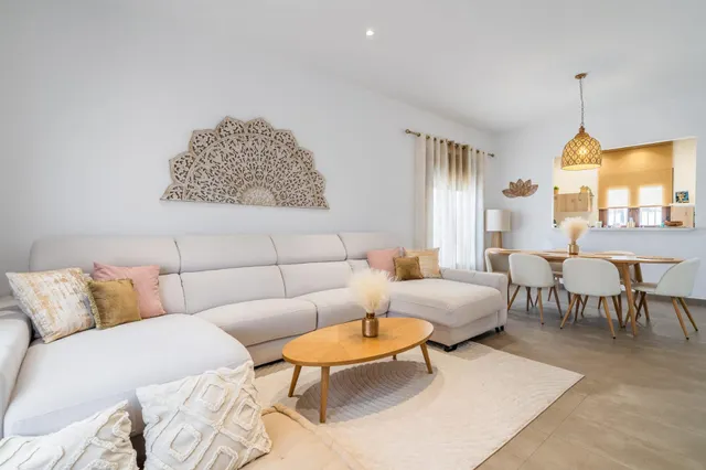 ESPECTACULAR CHALET EN CHICLANA — 11