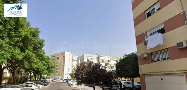 Venta de Piso en Alcalá de Guadaíra - foto 2