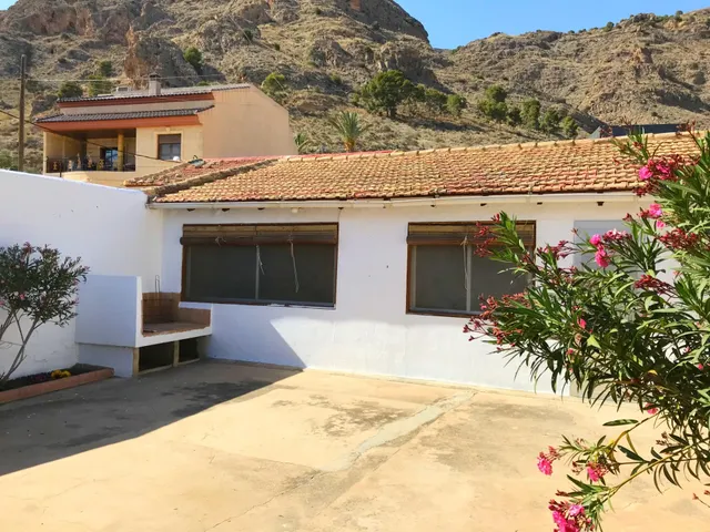 CASA DE PUEBLO EN LA APARECIDA — 18