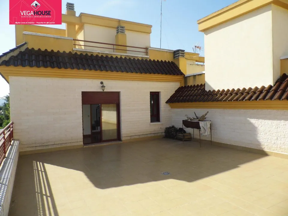 Se vende Dúplex en la Aparecida-Orihuela