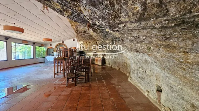 Casa de campo-Masía en Venta en Arriate Málaga — 89
